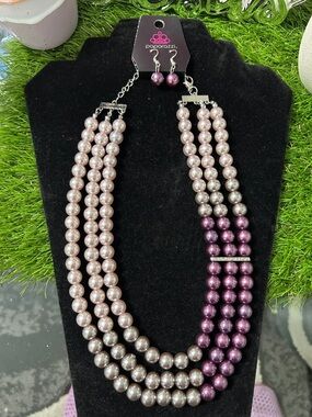 Paparazzi Pink Lavender Multi-Strand Pearl Necklace